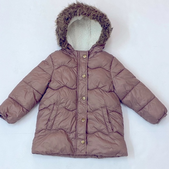 Old Navy Girls Light Pink/brown hooded Sherpa lined Puffer Jacket Size 3 Toddler - Picture 3 of 14
